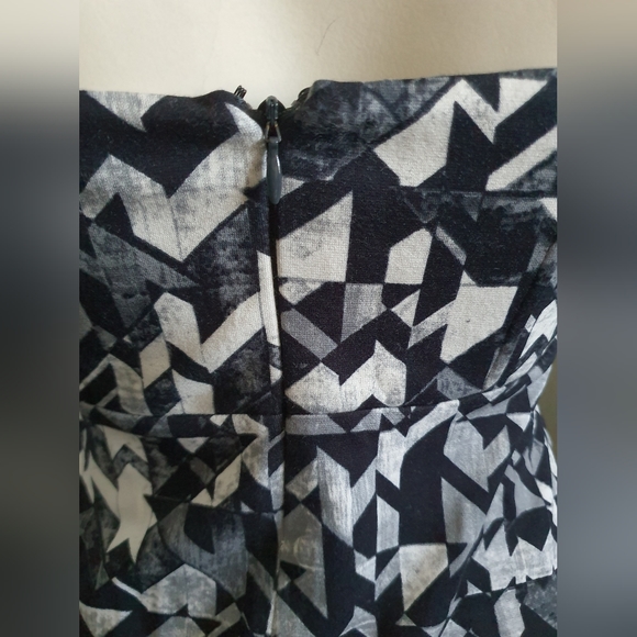 Sportsgirl strapless top - Picture 5 of 8